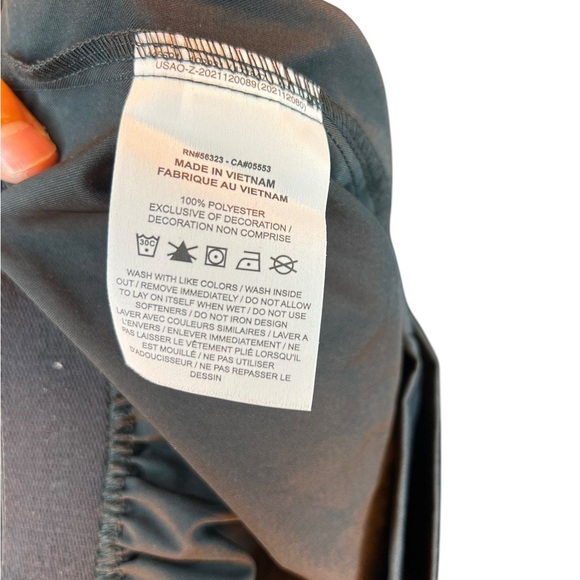 Nike Sportswear Tech Pack High Rise Skort - Picture 8 of 8